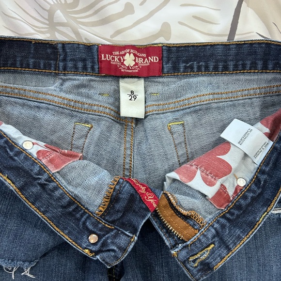 💥PRICE⬇️ 
LUCKY BRAND • Jean Shorts w/Rips • sz 8/29 - Picture 9 of 13